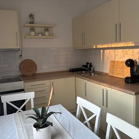 Dora Apartament